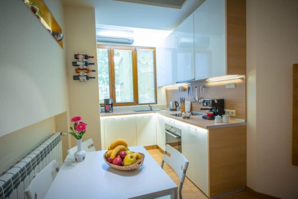 High Tech - Luxurious Apartment صوفيا المظهر الخارجي الصورة