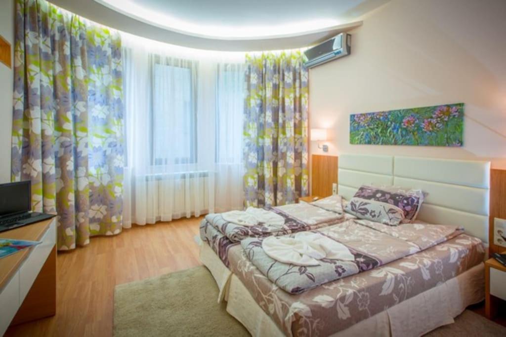 High Tech - Luxurious Apartment صوفيا المظهر الخارجي الصورة